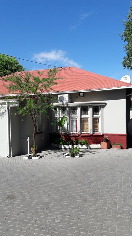 Valley Guest House Pretoria Exterior photo