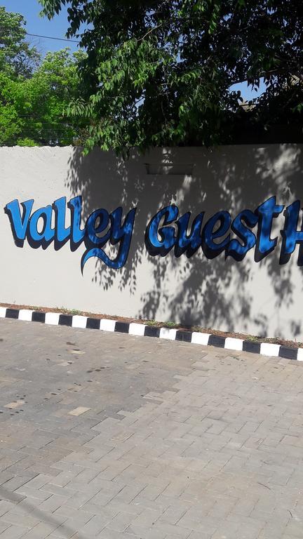 Valley Guest House Pretoria Exterior photo